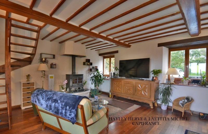 Maison - 250 m² - 9 pièces