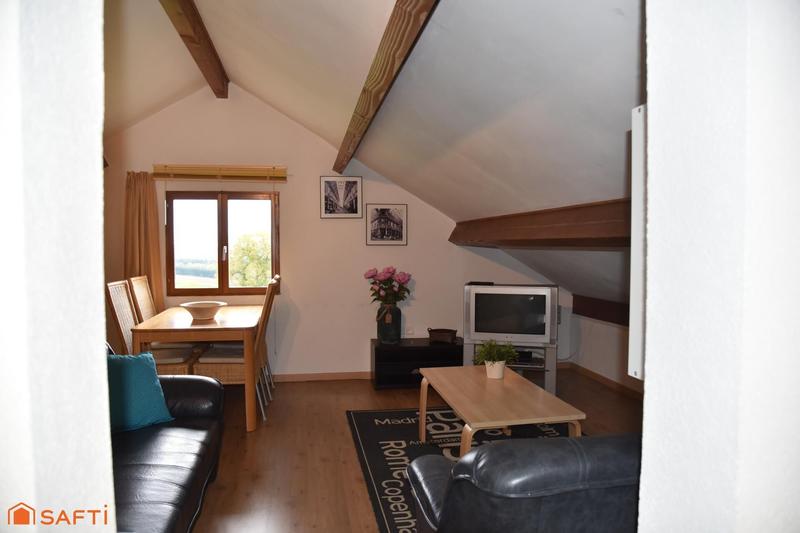 Maison - 240 m² - 8 pièces