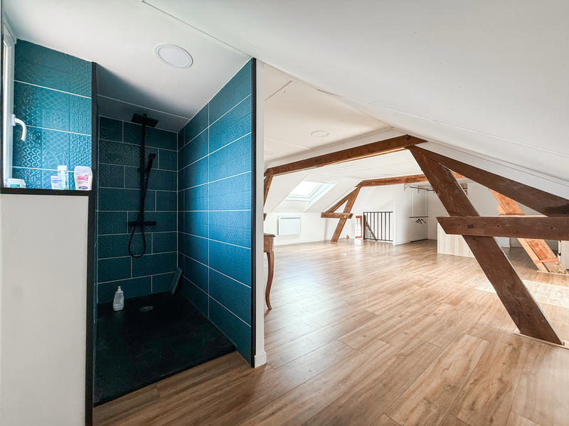 Maison - 166 m² - 6 pièces