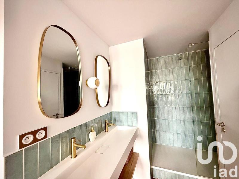 Appartement - 120 m² - 5 pièces