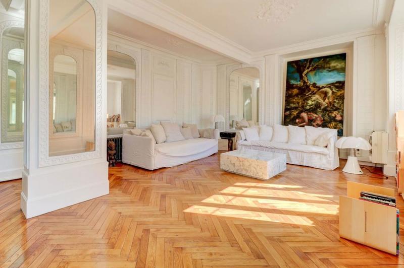 Appartement - 140 m² - 5 pièces