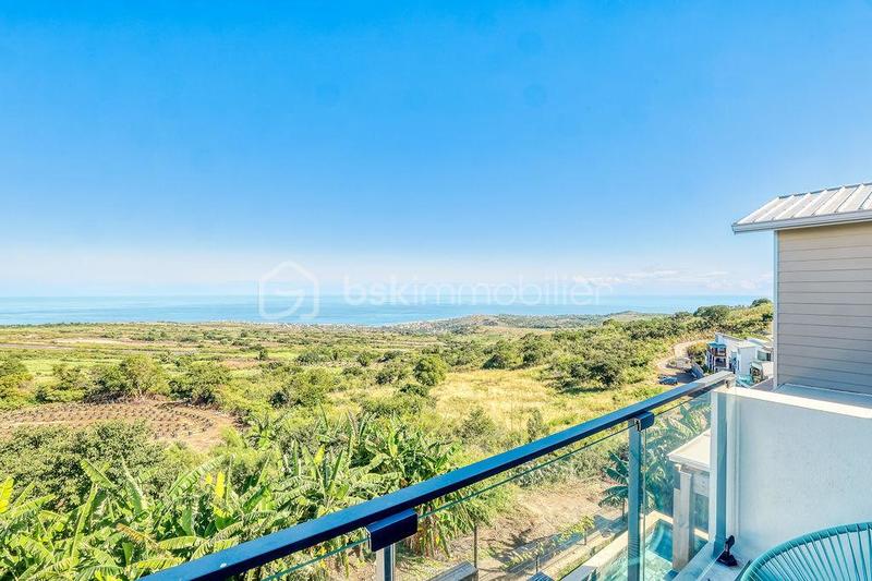 Maison d'architecte - 139 m² - 5 pièces