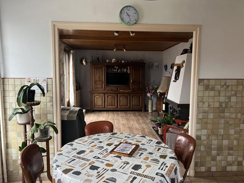 Maison - 87 m² - 4 pièces