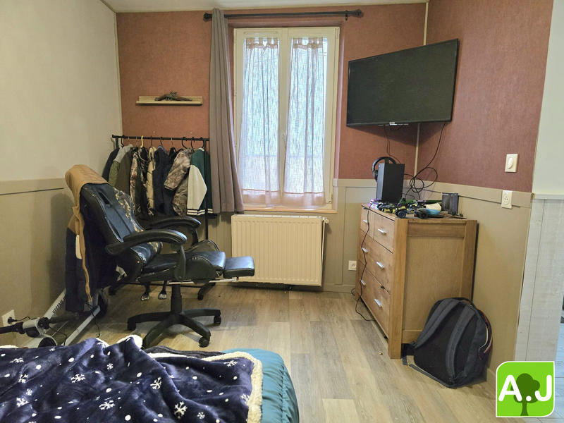 Maison traditionnelle - 140 m² - 5 pièces