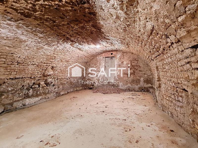 Maison - 377 m² - 14 pièces