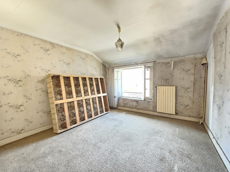 Maison de village - 80 m² - 3 pièces