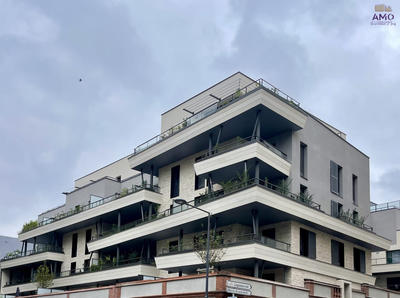 Appartement - 75 m² - 3 pièces