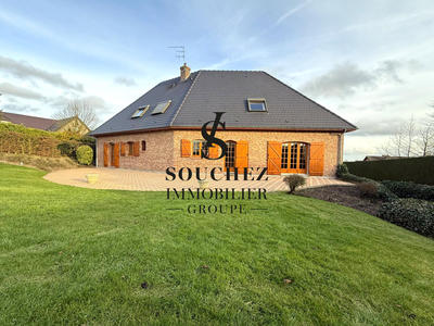 Maison - 202 m² - 7 pièces