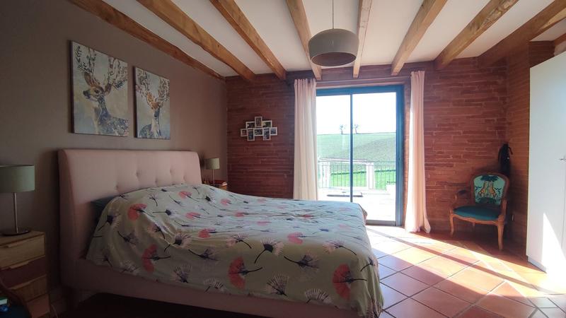 Maison ancienne - 203 m² - 8 pièces