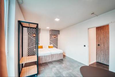 Studio - 30 m² - 2 pièces