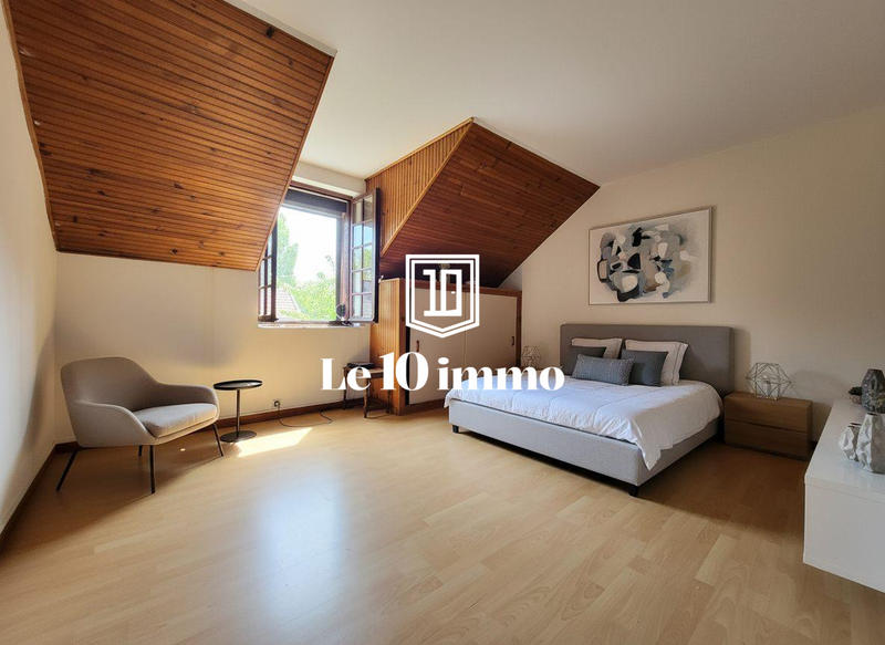 Maison - 96 m² - 4 pièces