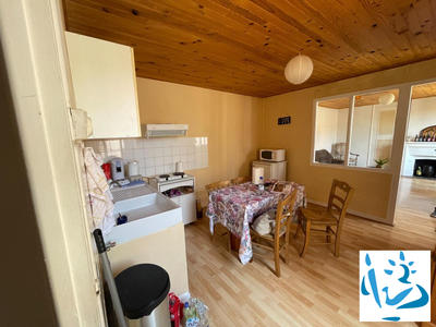 Maison - 130 m² - 2 pièces