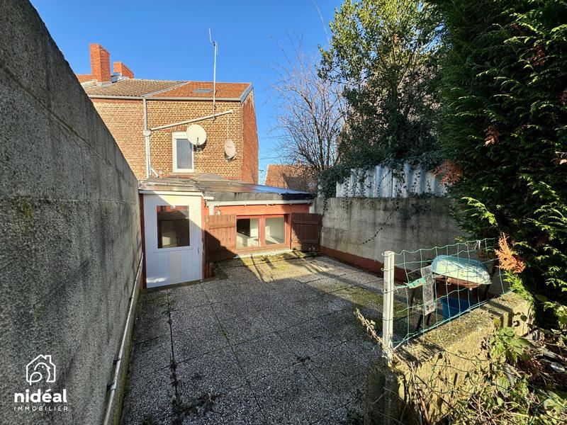 Maison - 80 m² - 4 pièces