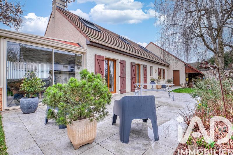 Maison - 156 m² - 7 pièces