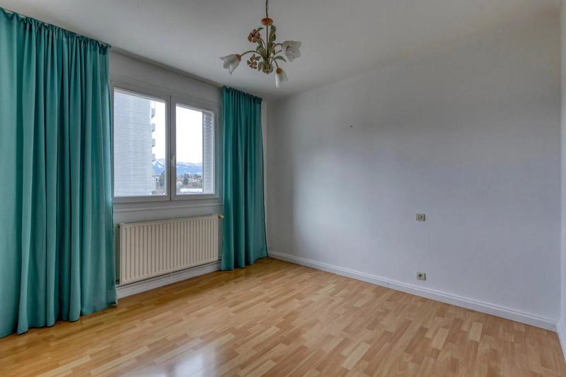 Appartement - 88 m² - 4 pièces