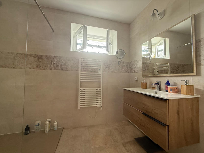 Maison - 177 m² - 5 pièces