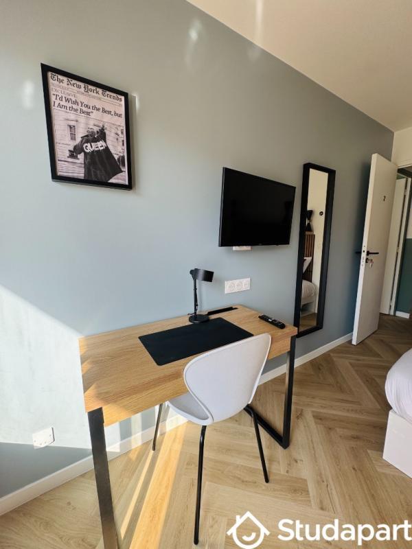 Chambre - 12 m² - 1 pièce