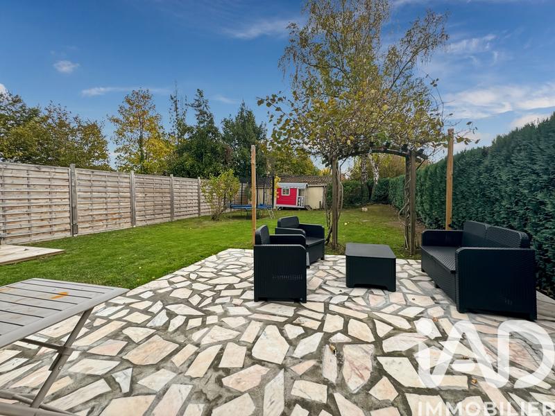 Maison - 111 m² - 5 pièces