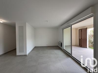 Appartement - 77 m² - 3 pièces