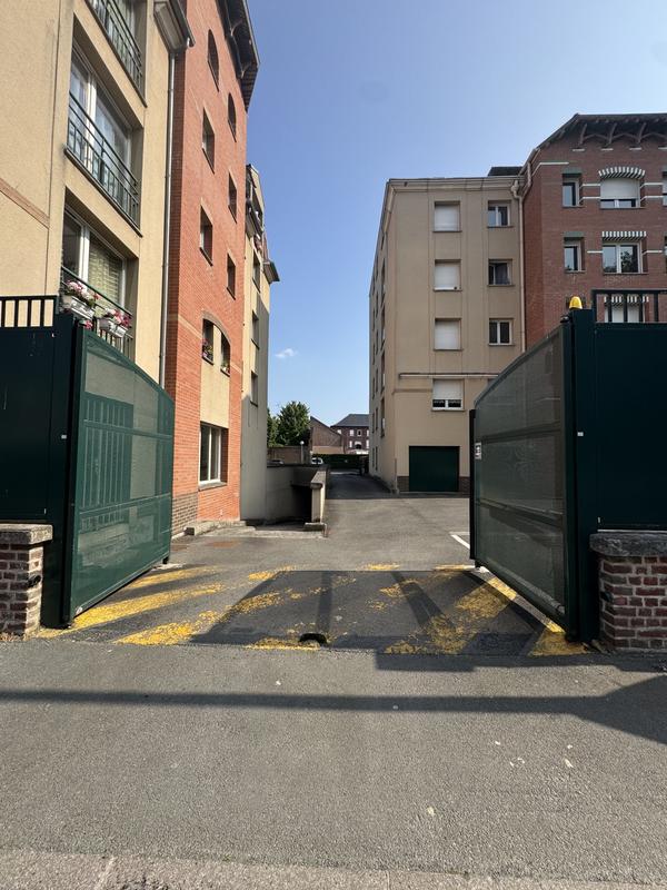 Parking / Garage - 6 m²