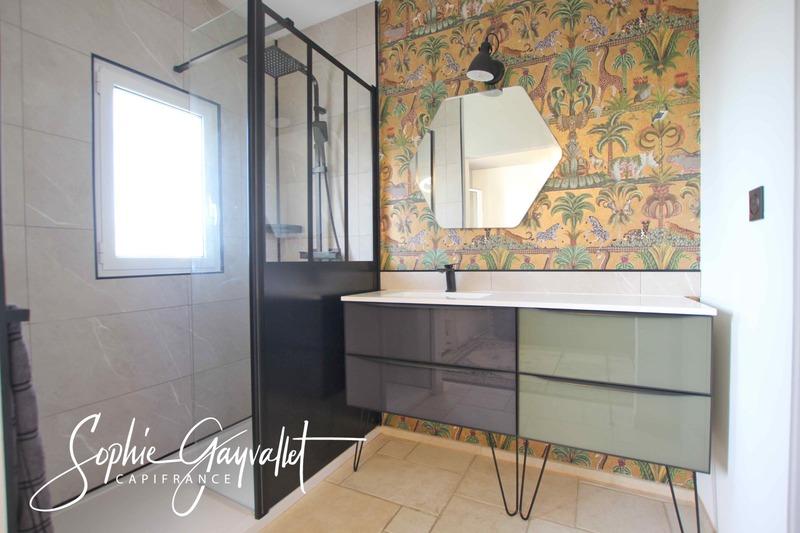 Villa - 168 m² - 6 pièces