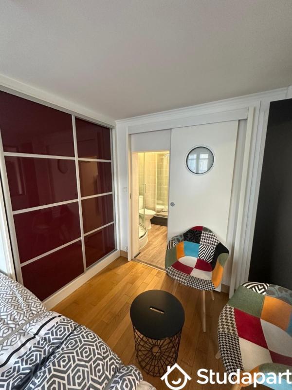 Chambre - 21 m² - 1 pièce