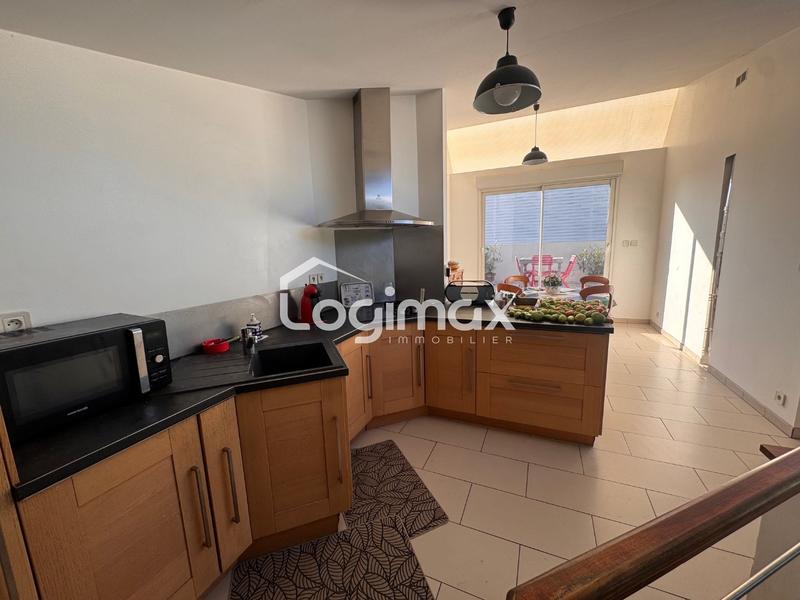 Maison - 200 m² - 5 pièces