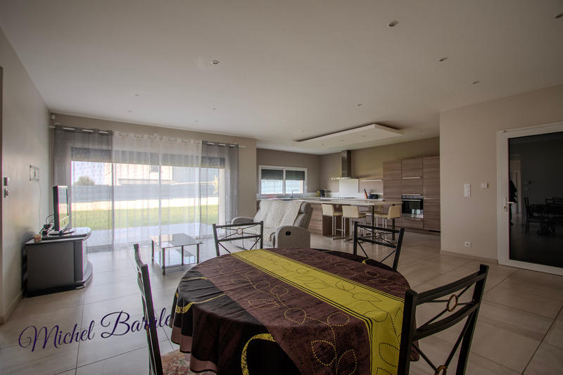 Maison - 156 m² - 6 pièces