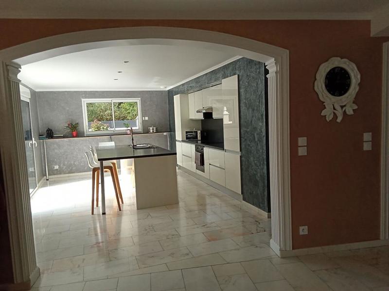 Maison - 228 m² - 7 pièces