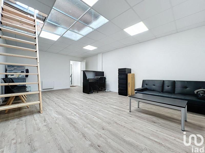 Local commercial - 208 m²