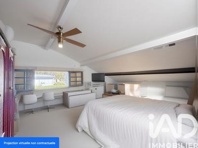 Maison - 190 m² - 8 pièces