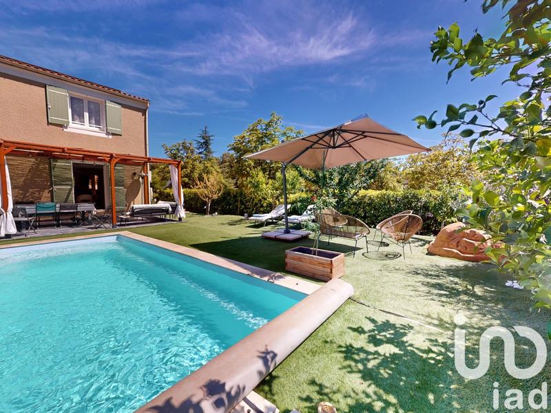 Maison - 115 m² - 5 pièces