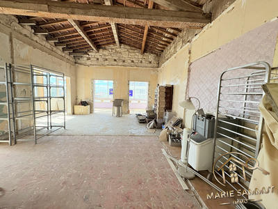 Appartement - 93 m² - 5 pièces