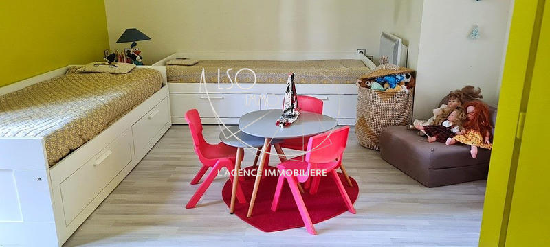 Villa - 255 m² - 7 pièces