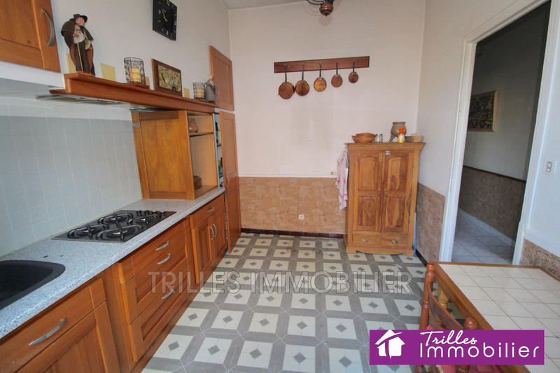 Maison - 205 m² - 7 pièces