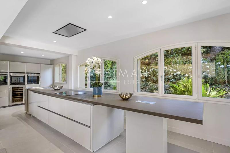 Villa - 430 m² - 7 pièces