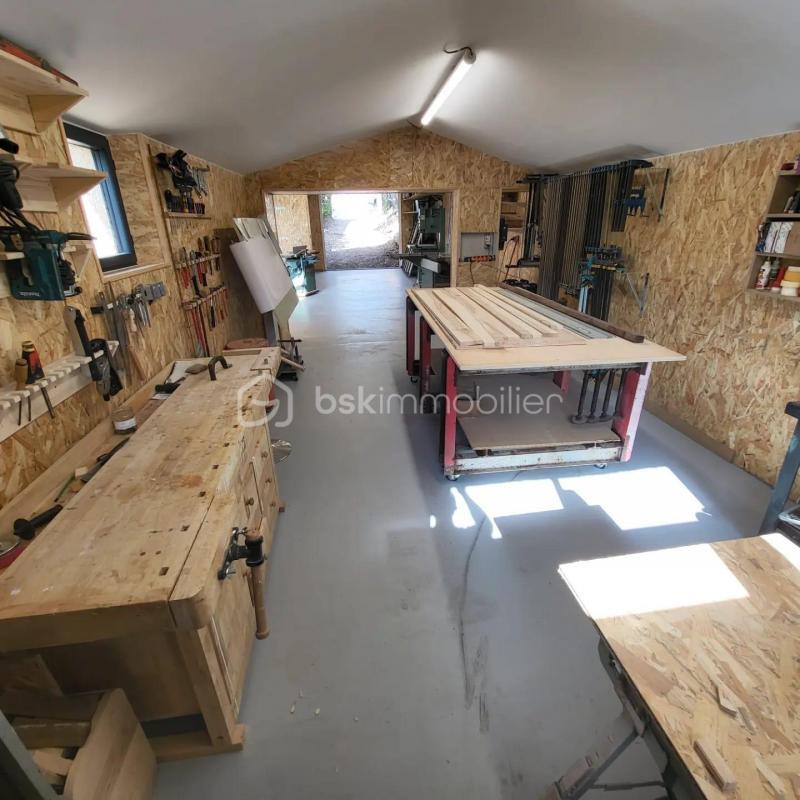 Villa - 185 m² - 6 pièces