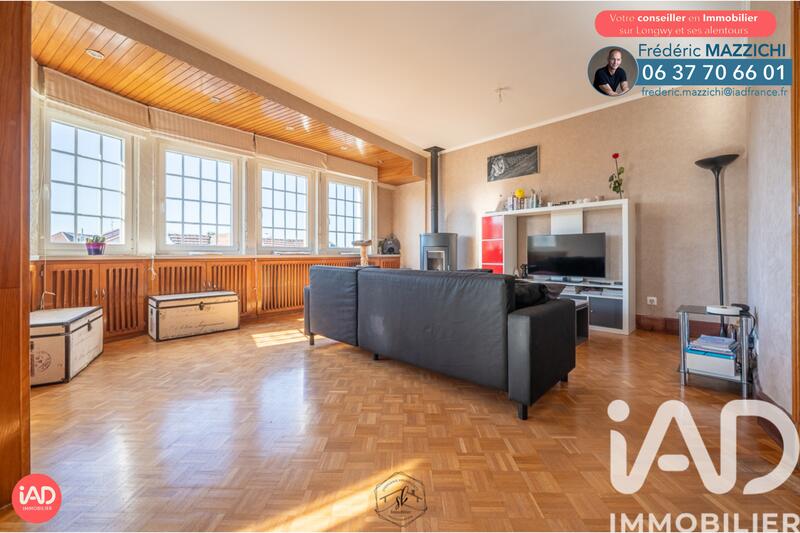 Appartement - 93 m² - 5 pièces