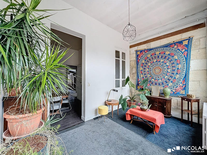 Appartement - 100 m² - 4 pièces