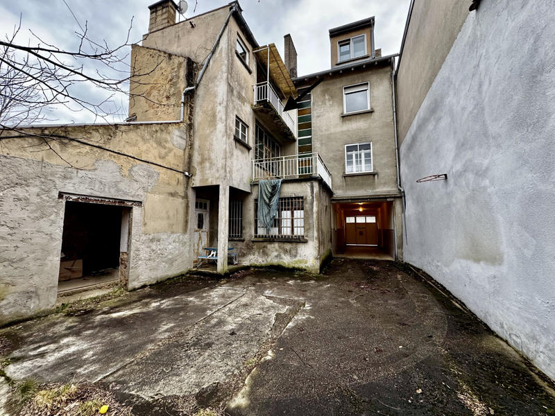 Appartement - 105 m² - 5 pièces