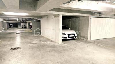 Parking - 13 m²