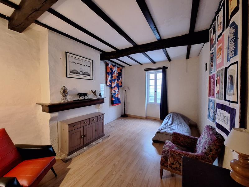 Maison ancienne - 132 m² - 4 pièces