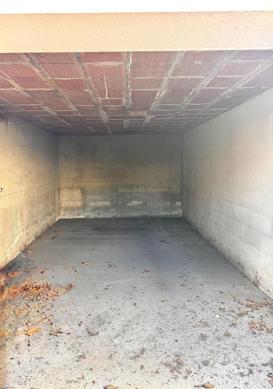 Appartement - 80 m² - 7 pièces