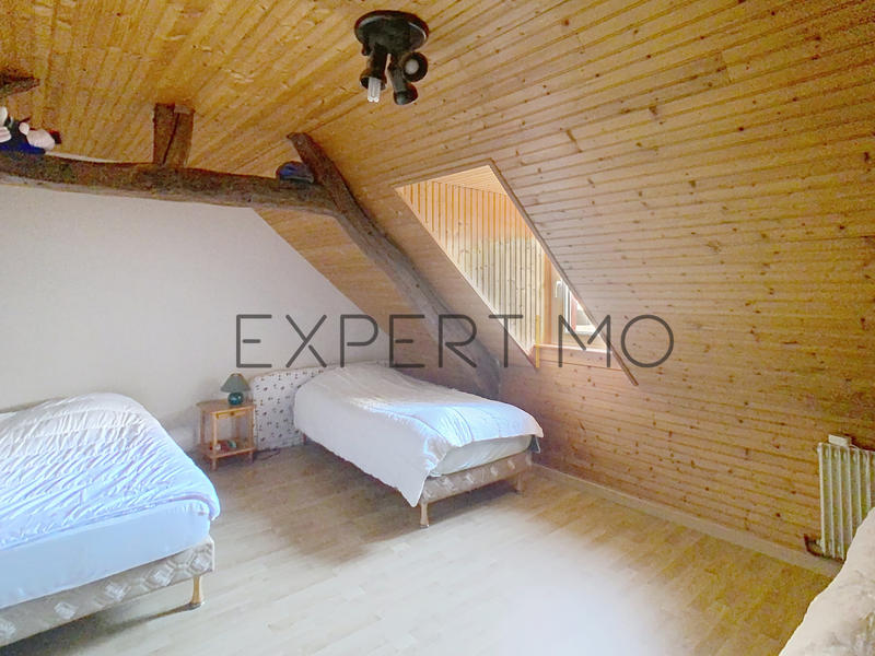 Maison - 142 m² - 7 pièces