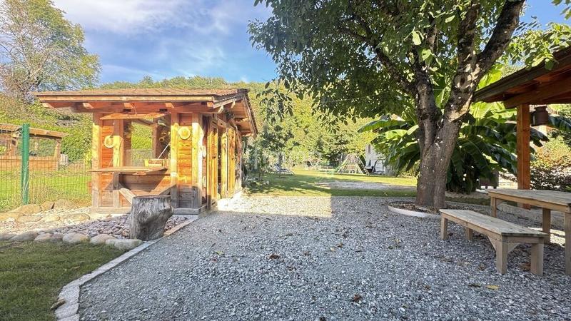 Maison - 186 m² - 5 pièces