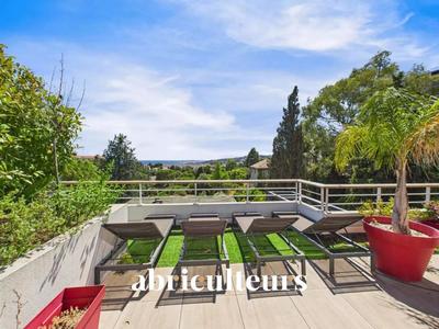 Appartement - 80 m² - 3 pièces