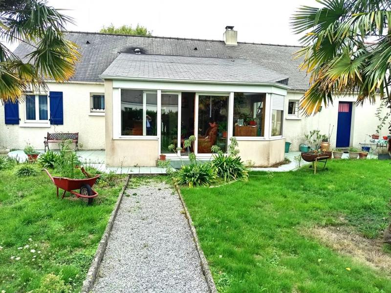 Maison - 110 m² - 6 pièces