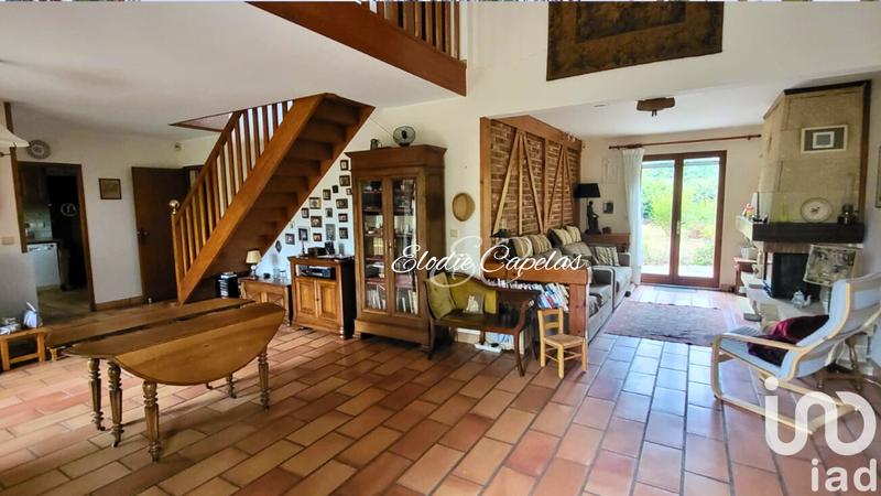 Maison - 168 m² - 8 pièces