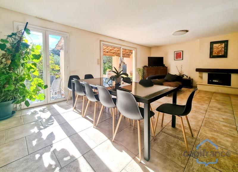 Maison - 140 m² - 4 pièces