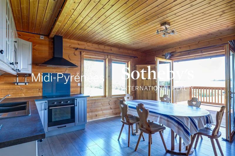 Maison - 163 m² - 6 pièces